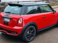 Usata Mini Cooper S 184 CV (135 kW) 2010 Rosso Utilitaria