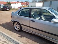 Gebraucht BMW 323 Compact 170 PS (125 kW) 1997 Silber Kleinwagen