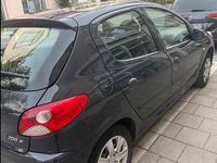 Gebraucht Peugeot 206+ 60 PS (44 kW) 2007 Schwarz Kleinwagen