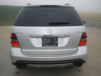 Gebraucht Mercedes ML320 224 PS (164 kW) 2006 Silber metallic SUV
