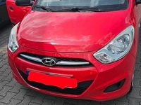 Gebraucht Hyundai i10 69 PS (50 kW) 2011 Rot Kleinwagen