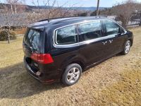 Gebraucht VW Sharan Trendline 140 PS (102 kW) 2015 Schwarz Van / Kleinbus