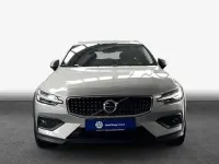Gebraucht Volvo V60 CC 145 PS (106 kW) 2024 Kombi