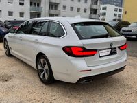 Gebraucht BMW 520 190 PS (139 kW) 2021 Mineralweiss Kombi