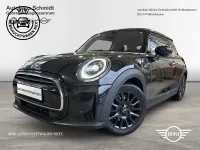 Gebraucht Mini Cooper Hatch 136 PS (100 kW) 2022 Midnight black Kleinwagen