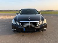 Gebraucht Mercedes E350 Avantgarde 231 PS (169 kW) 2009 Schwarz Limousine