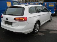 Gebraucht VW Passat Business 150 PS (110 kW) 2021 Weiß Limousine