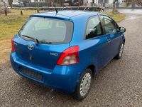 Gebraucht Toyota Yaris 68 PS (50 kW) 2008 Blau Kleinwagen