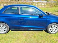 Gebraucht Audi A1 Ambition 122 PS (89 kW) 2014 Blau Kleinwagen