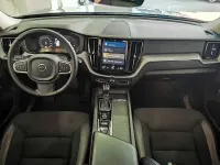 Gebraucht Volvo XC60 Momentum 190 PS (139 kW) 2018 Grau SUV