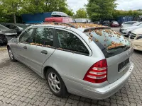 Gebraucht Mercedes C200 100 PS (73 kW) 2000 Andere farben Limousine