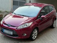 Gebraucht Ford Fiesta Titanium 96 PS (70 kW) 2009 Rot Kleinwagen