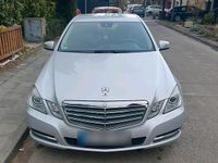 Gebraucht Mercedes E200 136 PS (100 kW) 2010 Grau Limousine