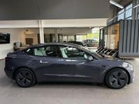 Second-hand Tesla Model 3 366 kW (498 CP) 2023 Gri Berlinǎ