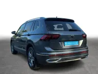 Gebraucht VW Tiguan Allspace Elegance 190 PS (139 kW) 2022 Platinum grey metallic SUV