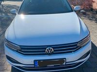 Gebraucht VW Passat Elegance 150 PS (110 kW) 2021 Weiß Limousine