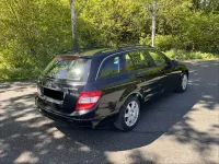 Gebraucht Mercedes C180 Classic 156 PS (114 kW) 2009 Schwarz Kombi