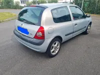 Gebraucht Renault Clio 97 PS (71 kW) 2001 Silber Kleinwagen