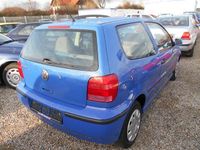Gebraucht VW Polo Basis 50 PS (36 kW) 2001 Blau Limousine