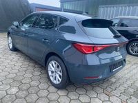 Gebraucht Seat Leon Style 116 PS (85 kW) 2025 Blau Limousine