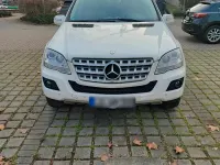 Gebraucht Mercedes ML320 226 PS (166 kW) 2009 Weiß SUV