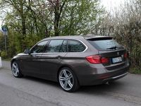 Gebraucht BMW 320 184 PS (135 kW) 2014 Braun Limousine