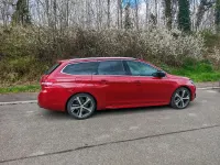 Gebraucht Peugeot 308 181 PS (133 kW) 2016 Rot Kombi