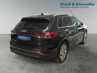 Gebraucht Audi Q4 e-tron S-Line 150 kW (204 PS) 2023 Mythosschwarz metallic SUV