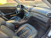 Gebraucht Mercedes CLK280 231 PS (169 kW) 2007 Silber Coupé