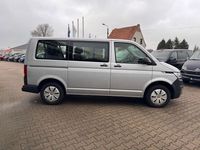 Gebraucht VW T6.1 110 PS (80 kW) 2021 Reflexsilber metallic Van