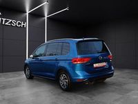 Gebraucht VW Touran Sound 150 PS (110 kW) 2017 Caribbean blue metallic Van / Kleinbus