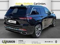 Gebraucht Jeep Grand Cherokee Overland 381 PS (280 kW) 2023 Diamond black SUV
