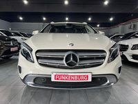Gebraucht Mercedes GLA220 170 PS (125 kW) 2015 Weiß SUV