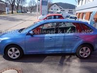 Gebraucht Skoda Rapid Ambition 90 PS (66 kW) 2016 Blau metallic Kombi