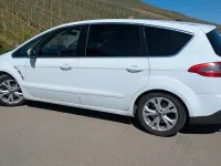 Gebraucht Ford S-MAX Titanium 140 PS (102 kW) 2011 Weiß Van / Kleinbus