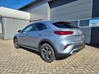 Neu Kia XCeed 150 PS (110 kW) 2026 Silber SUV