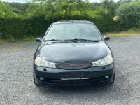 Gebraucht Ford Mondeo Ghia 170 PS (125 kW) 1998 Grün Limousine
