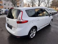 Gebraucht Renault Grand Scénic III 131 PS (96 kW) 2012 Weiß Van / Kleinbus