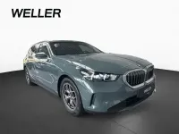 Gebraucht BMW 520 Comfort Edition 197 PS (144 kW) 2025 Cape york grün (grün) Kombi