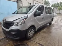Gebraucht Renault Trafic Expression 116 PS (85 kW) 2015 Platingrau Van / Kleinbus