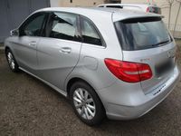 Gebraucht Mercedes B180 122 PS (89 kW) 2013 Silber Van / Kleinbus