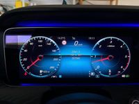 Używany Mercedes E400 330 KM (242 kW) 2020 Czarny Sedan/Limuzyna