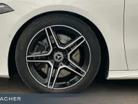 Gebraucht Mercedes A250 AMG line 224 PS (164 kW) 2023 Weiß Limousine