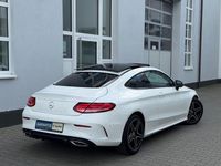 Gebraucht Mercedes C300 AMG 245 PS (180 kW) 2018 Weiß Coupé