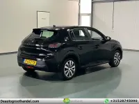 Gebraucht Peugeot e-208 Active 100 kW (136 PS) 2022 Schwarz Kleinwagen