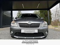 Gebraucht Skoda Roomster Scout 86 PS (63 kW) 2011 Grau Kombi