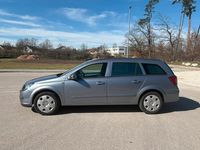 Gebraucht Opel Astra 105 PS (77 kW) 2007 Grau Kombi