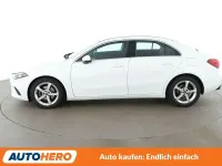 Gebraucht Mercedes A180 Progressive 116 PS (85 kW) 2020 Weiß Kleinwagen