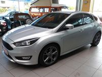 Gebraucht Ford Focus ST-Line 150 PS (110 kW) 2018 Polarsilber metallic Kleinwagen