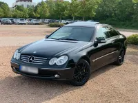 Gebraucht Mercedes CLK320 Elegance 218 PS (160 kW) 2003 Schwarz Coupé